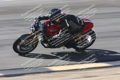 media/Oct-13-2025-Moto Forza (Mon) [[a66d839500]]/3-B Group/Session 2 (Bowl)/